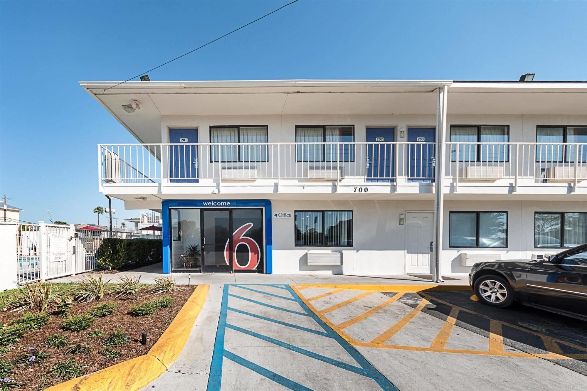 Motel 6-Mcallen, Tx Eksteriør bilde