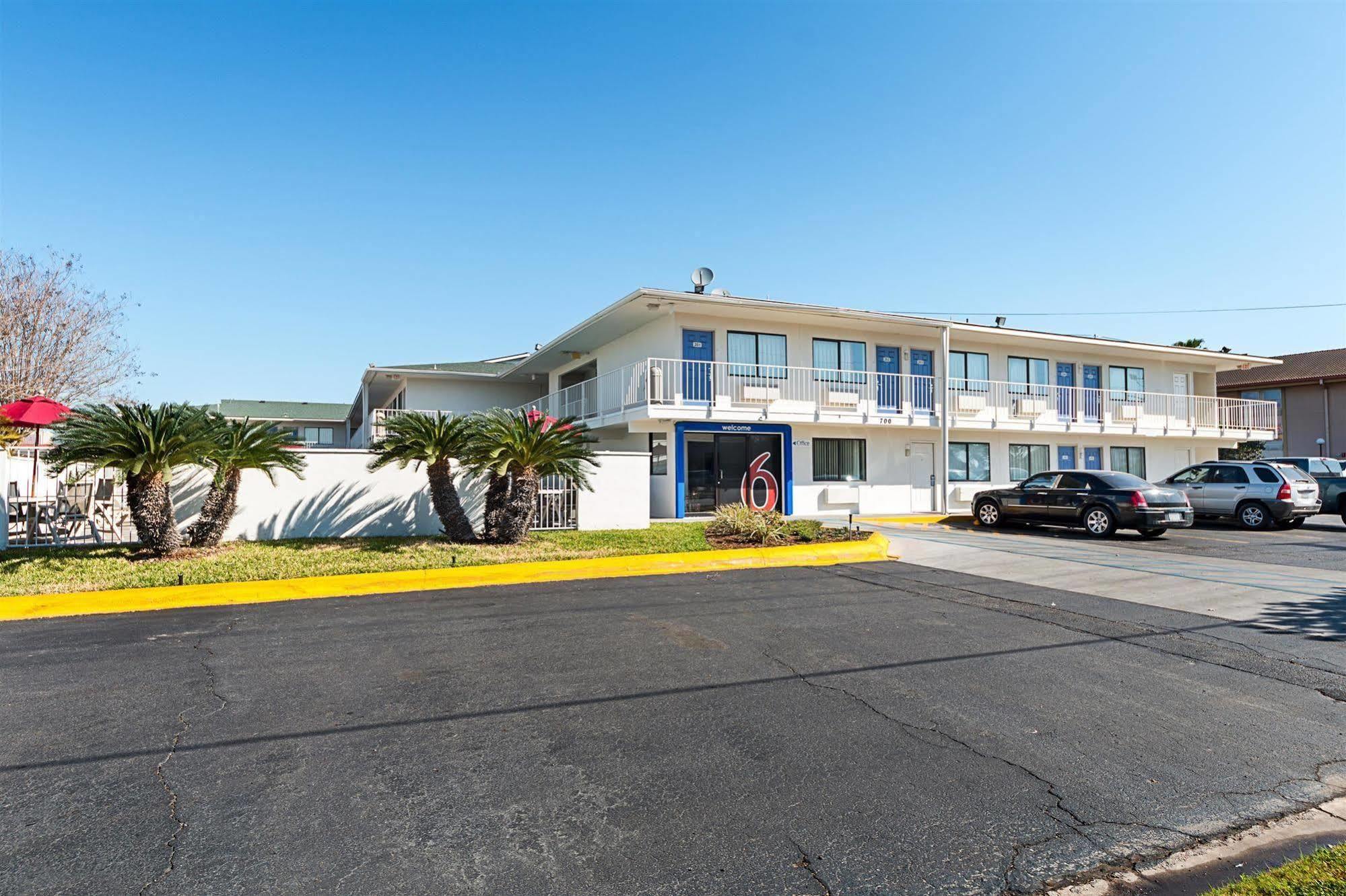 Motel 6-Mcallen, Tx Eksteriør bilde