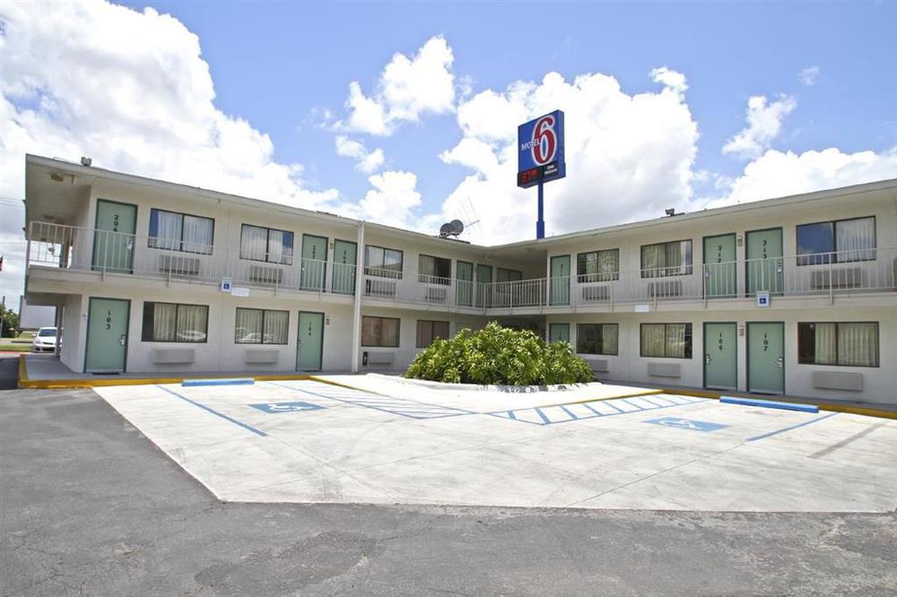 Motel 6-Mcallen, Tx Bekvemmeligheter bilde